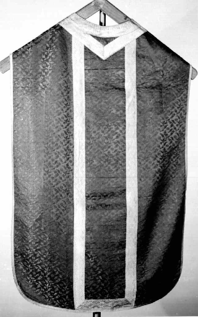 motivi decorativi vegetali stilizzati (pianeta, elemento d'insieme) - manifattura italiana (primo quarto sec. XVII)