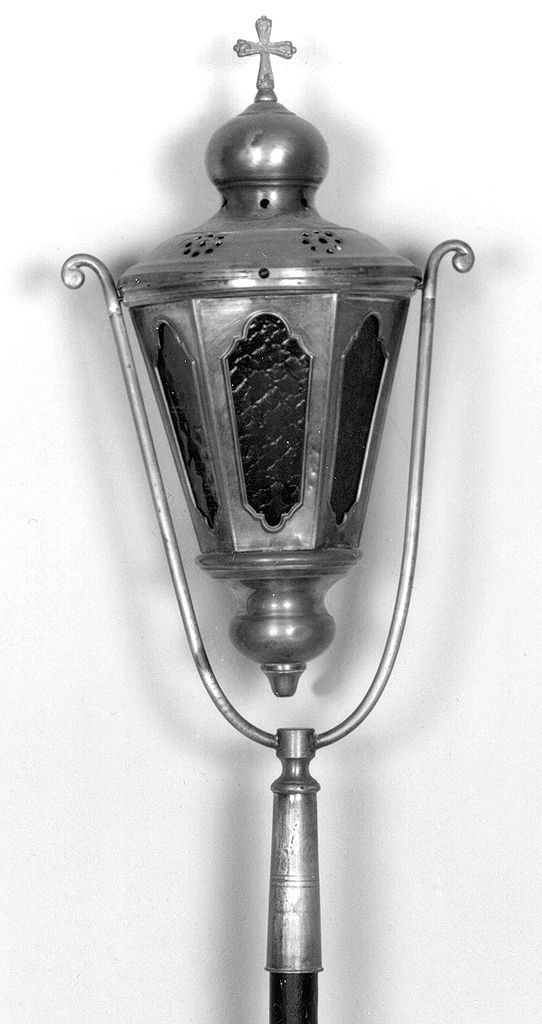 lanterna processionale, serie - bottega toscana (prima metà sec. XX)