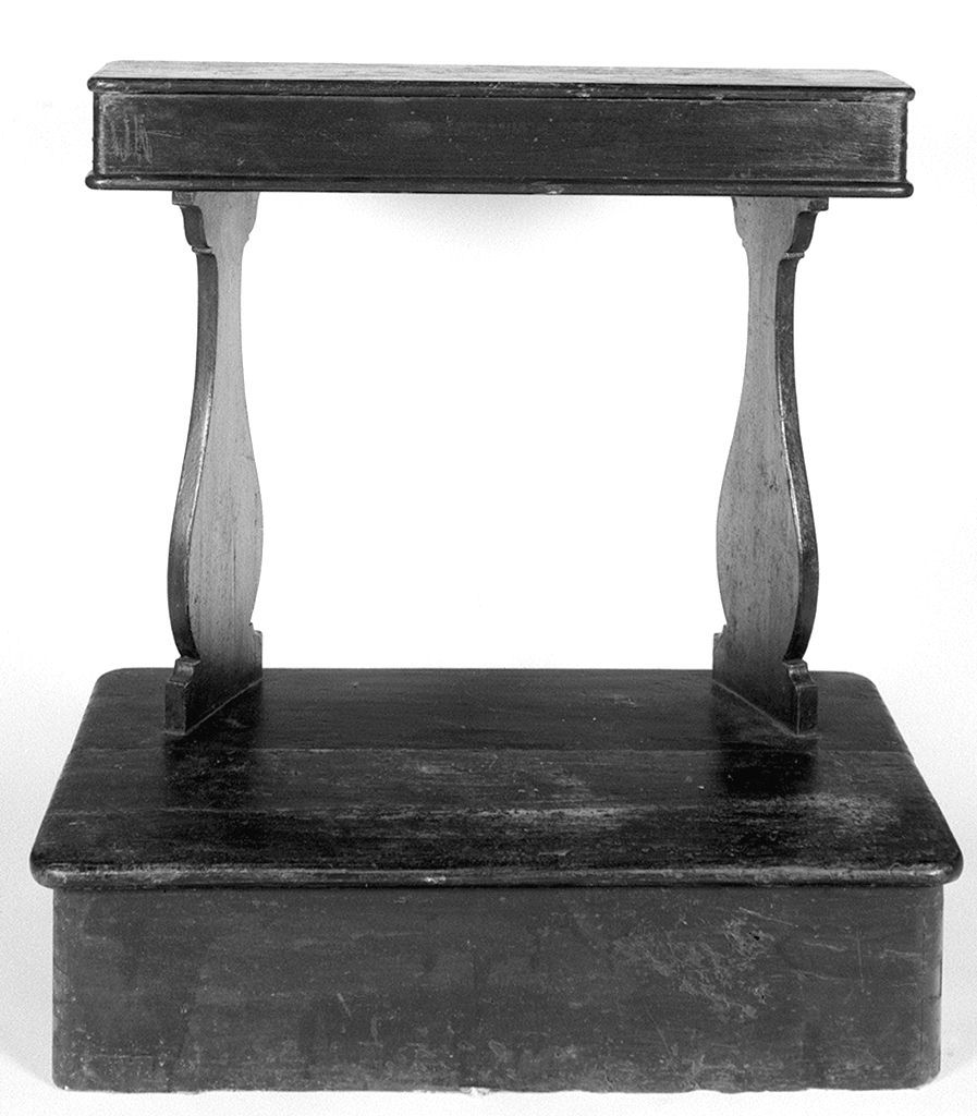 inginocchiatoio, serie - bottega toscana (prima metà sec. XIX)