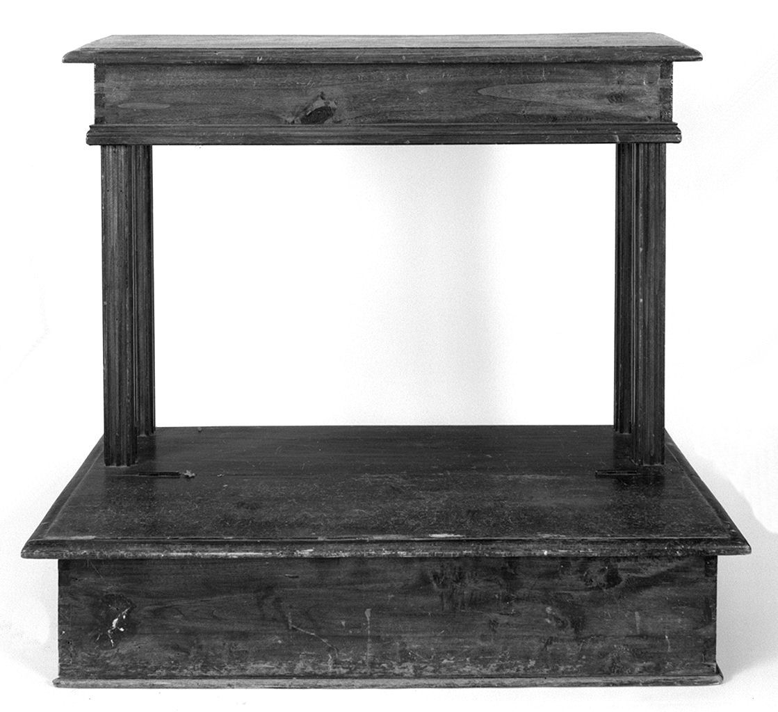 inginocchiatoio - bottega toscana (sec. XIX)