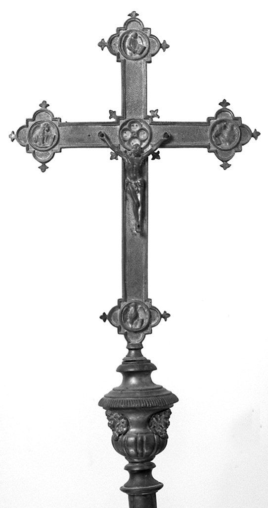 Cristo crocifisso (croce processionale) - produzione italiana (prima metà sec. XX)