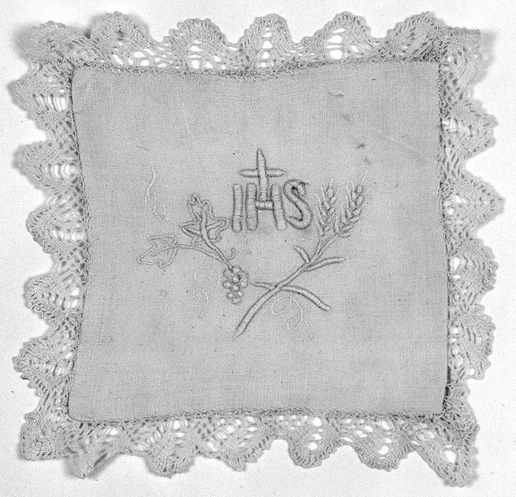 monogramma cristologico (palla di calice) - manifattura toscana (prima metà sec. XX)