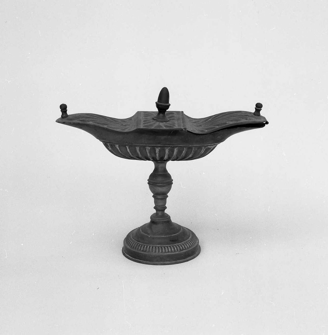 navicella portaincenso - bottega toscana (seconda metà sec. XIX)