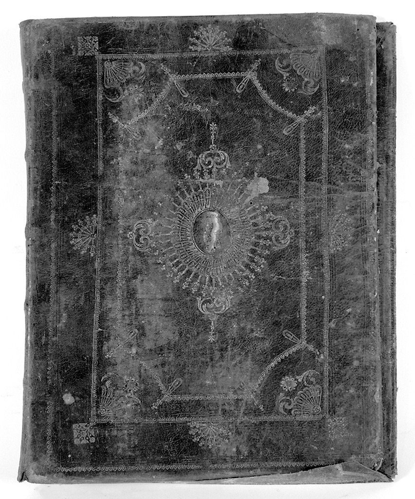 coperta di libro liturgico, elemento d'insieme - ambito italiano (sec. XVIII)
