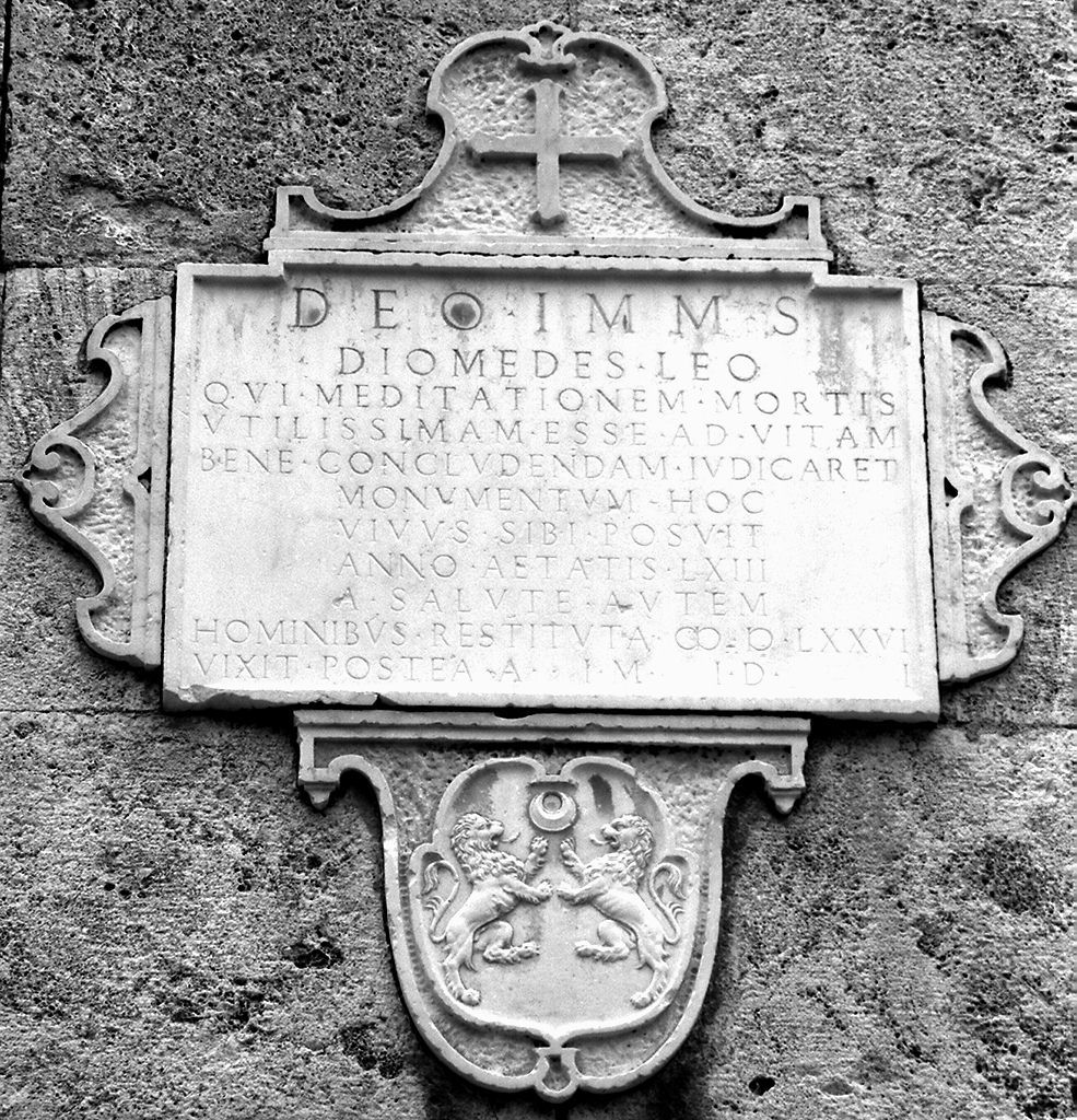 stemma gentilizio della famiglia Leoni (lapide documentaria) - bottega toscana (sec. XVI)