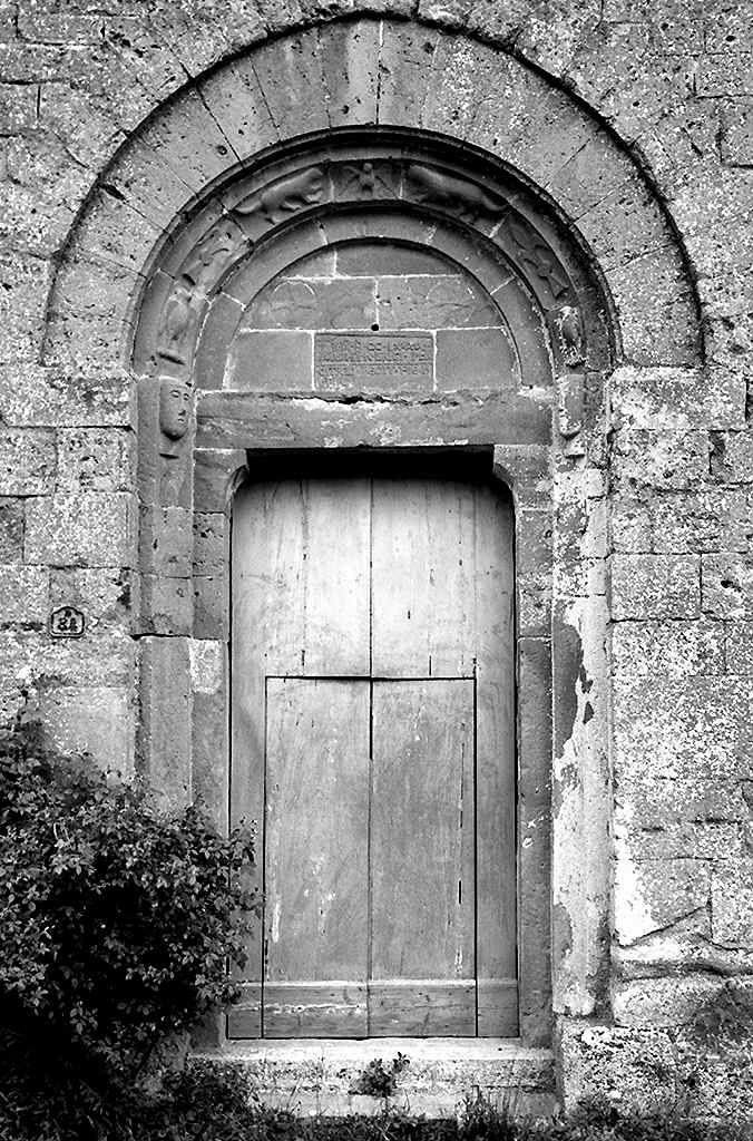 portale, elemento d'insieme - ambito toscano (sec. XIII)