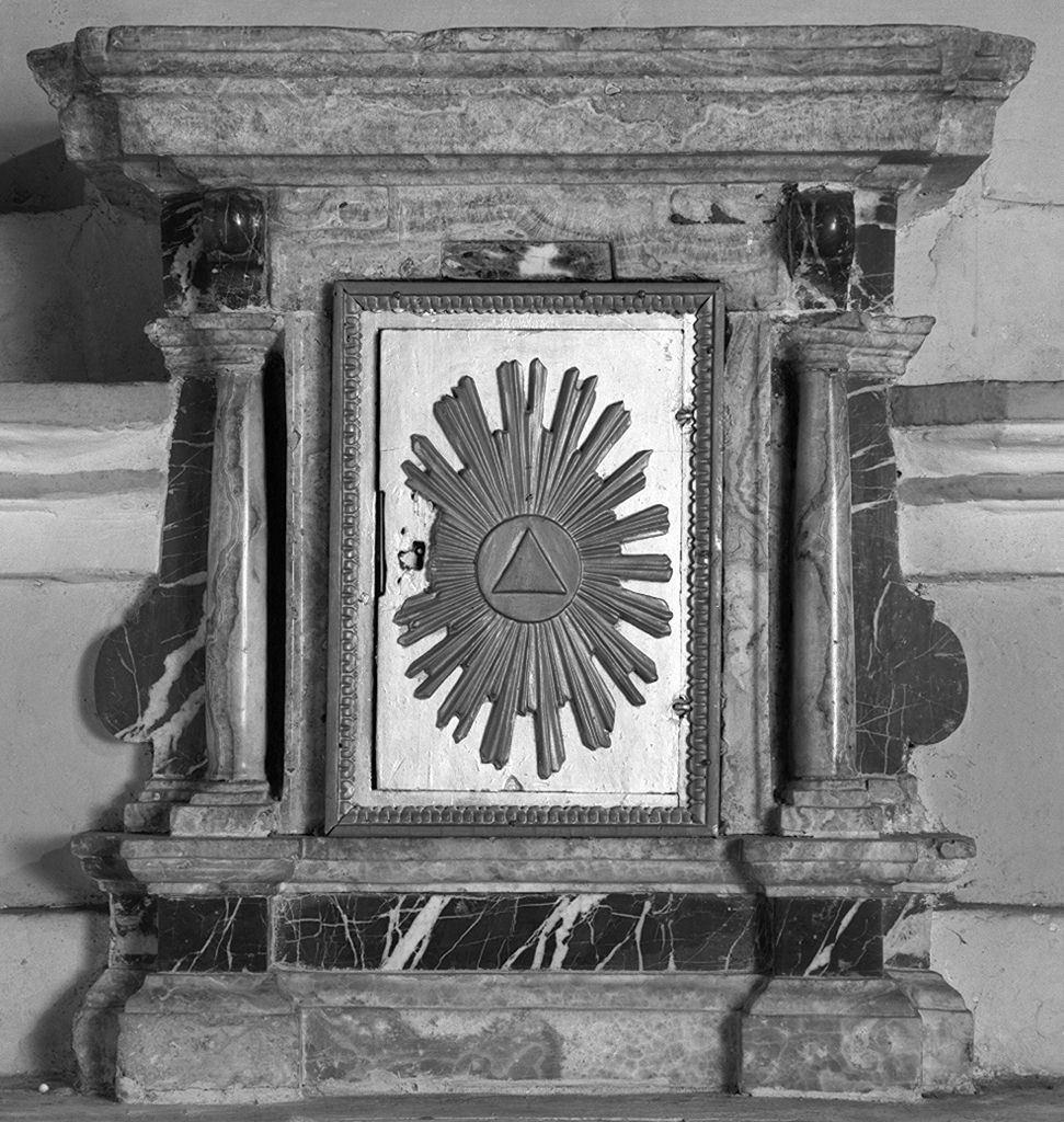 simbolo tripartito della Trinità (tabernacolo - a frontale architettonico, elemento d'insieme) - bottega toscana (prima metà sec. XVII)