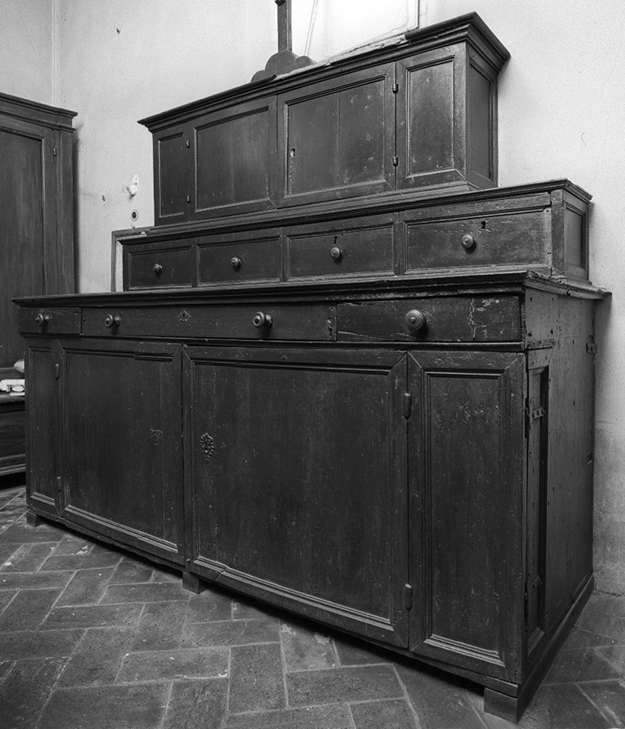 mobile da sacrestia, elemento d'insieme - bottega toscana (secc. XVI/ XVII)