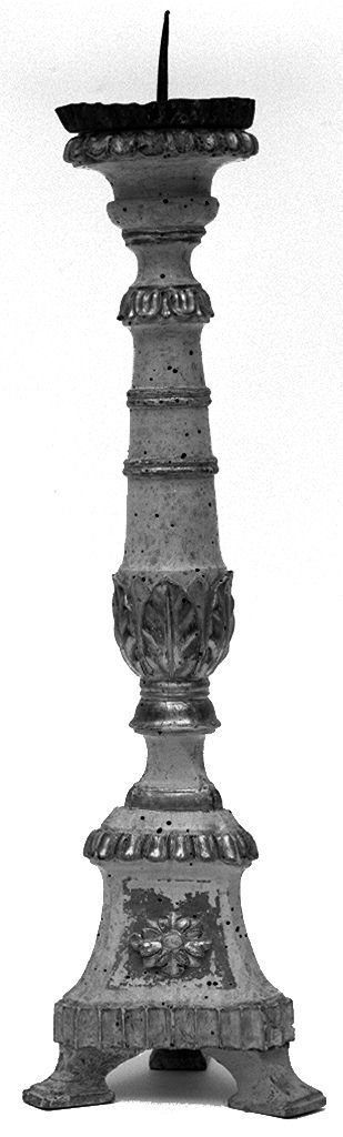 motivi decorativi vegetali (candeliere d'altare, serie) - bottega toscana (secc. XVIII/ XIX)