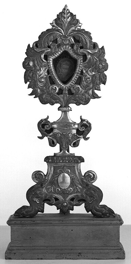 motivi decorativi vegetali (reliquiario - a ostensorio) - bottega toscana (secc. XVIII/ XIX)