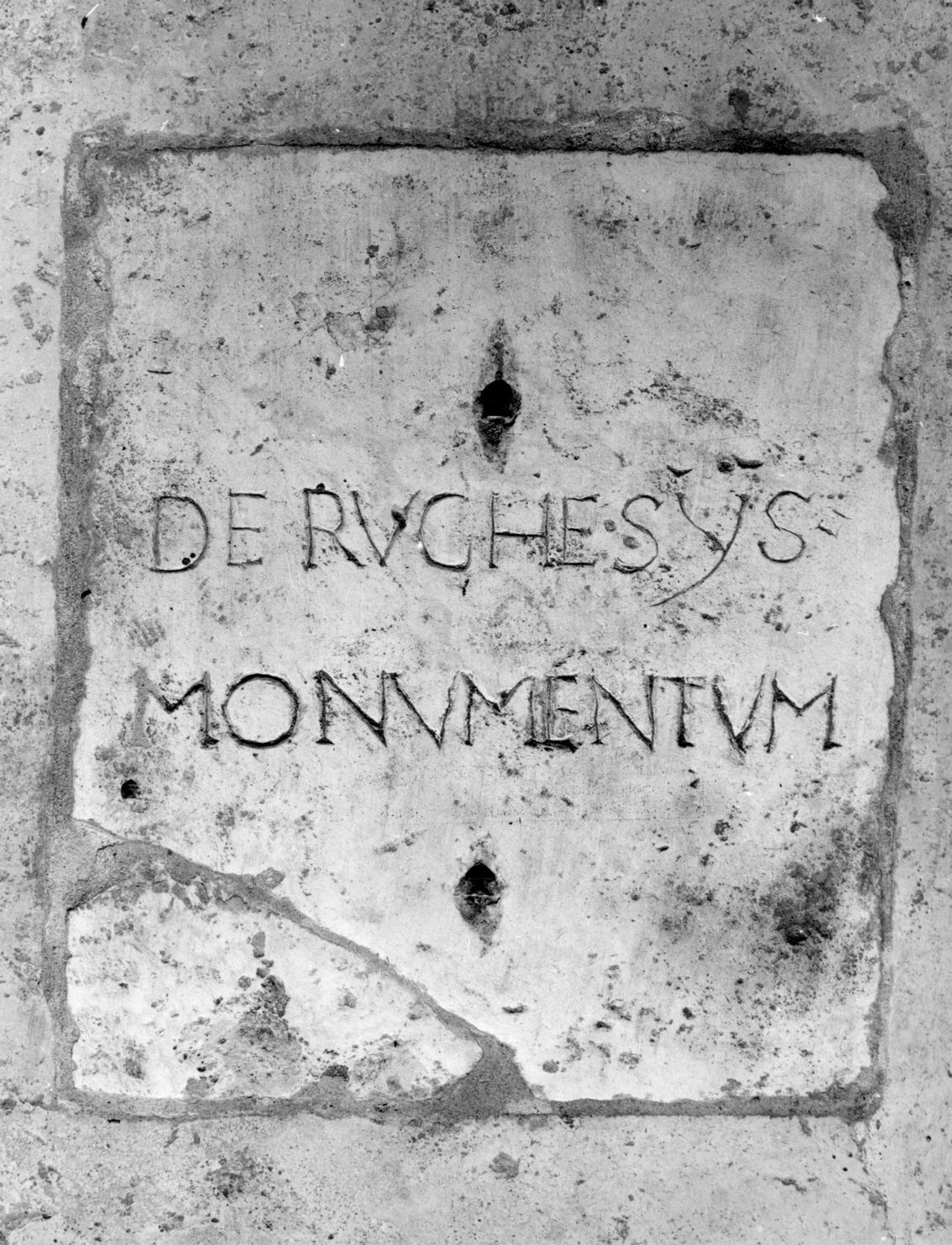 lastra tombale - manifattura senese (secc. XVI/ XVII)