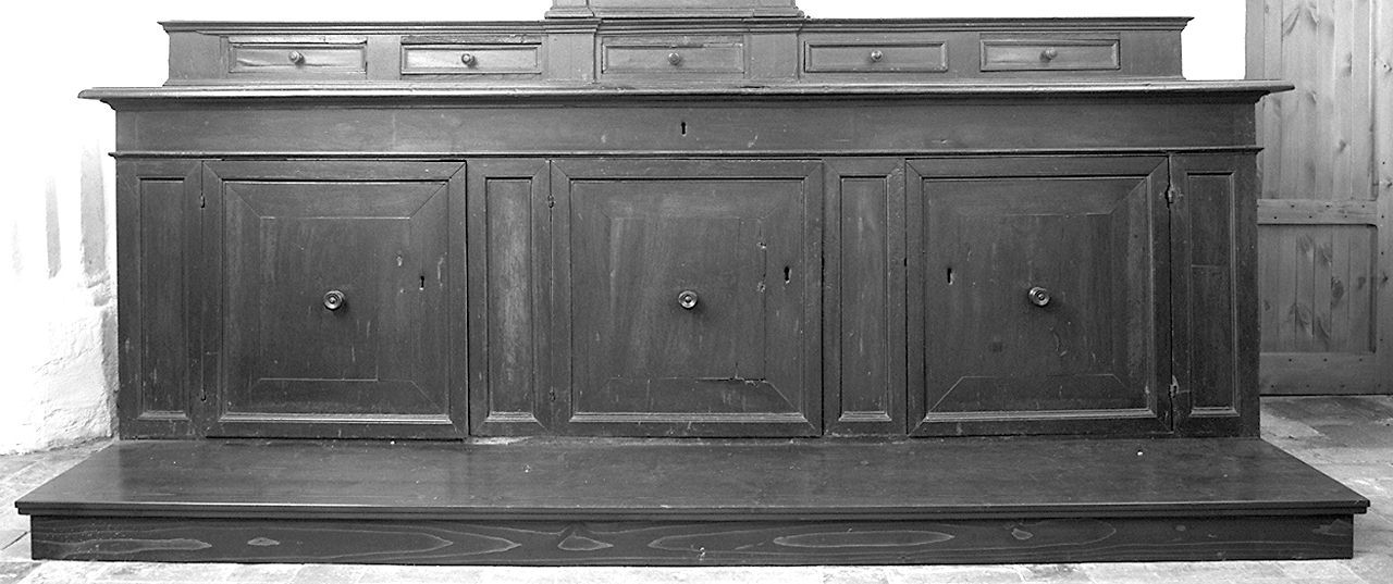 mobile da sacrestia, elemento d'insieme - bottega toscana (sec. XVIII)