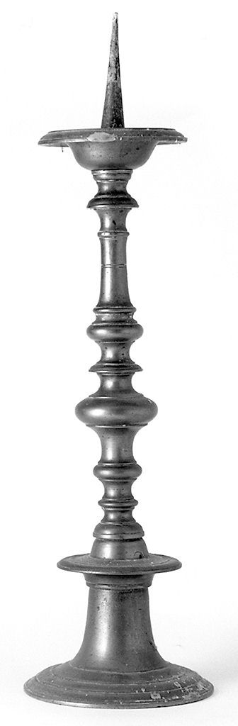 candeliere d'altare, serie - bottega toscana (sec. XVIII)