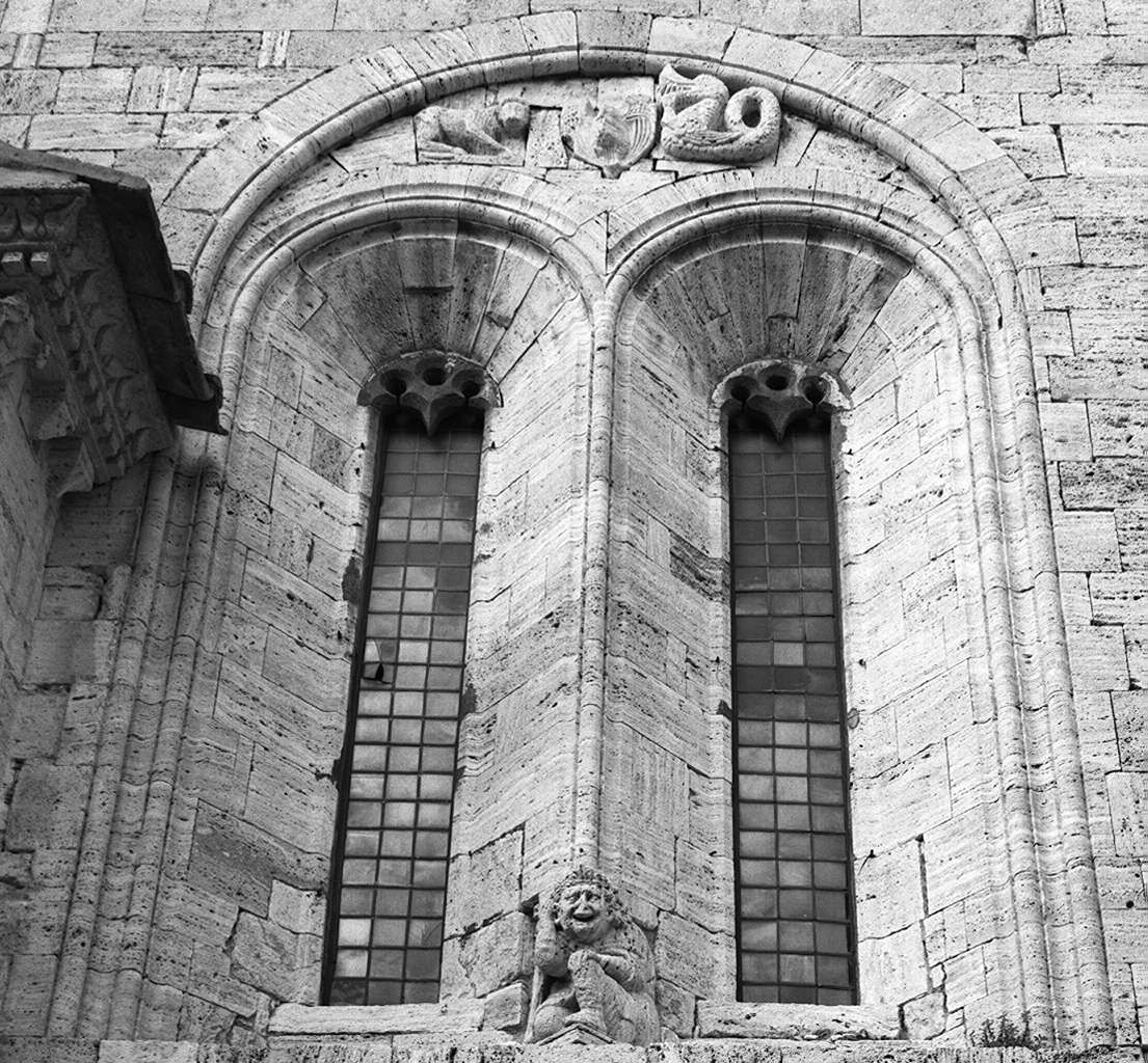 bifora - ambito toscano (ultimo quarto sec. XIII)