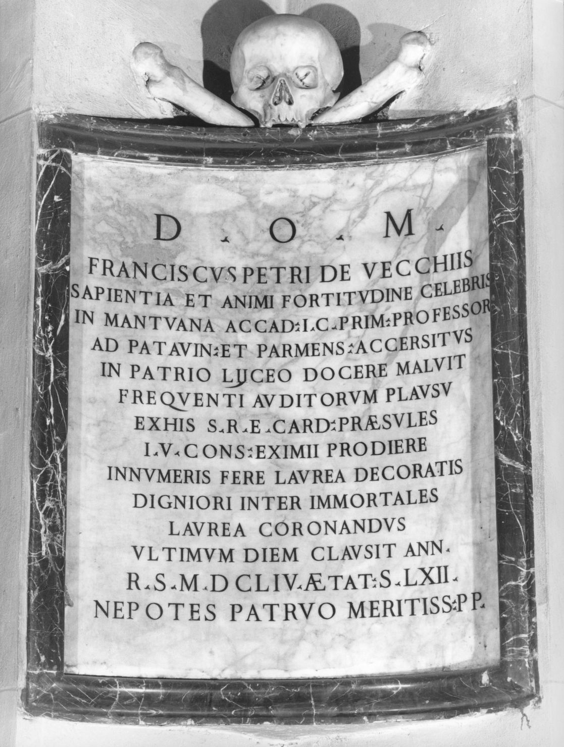 lapide tombale - bottega senese (sec. XVII)