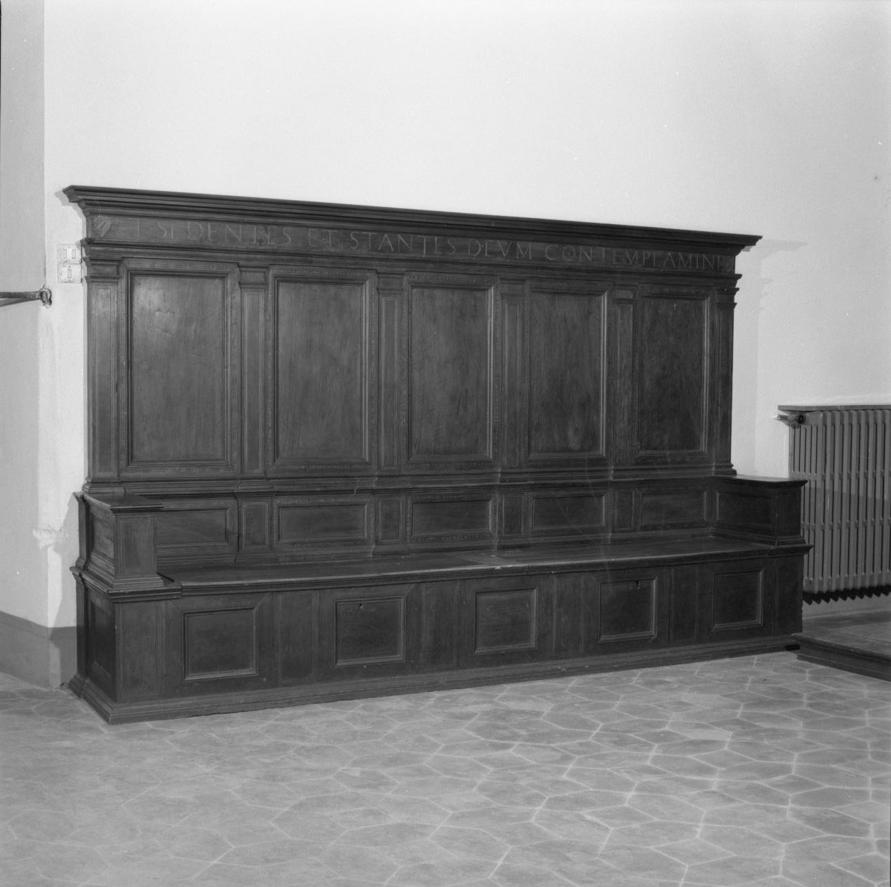 stemma gentilizio (bancale, serie) di Barili Antonio (attribuito) (sec. XV)