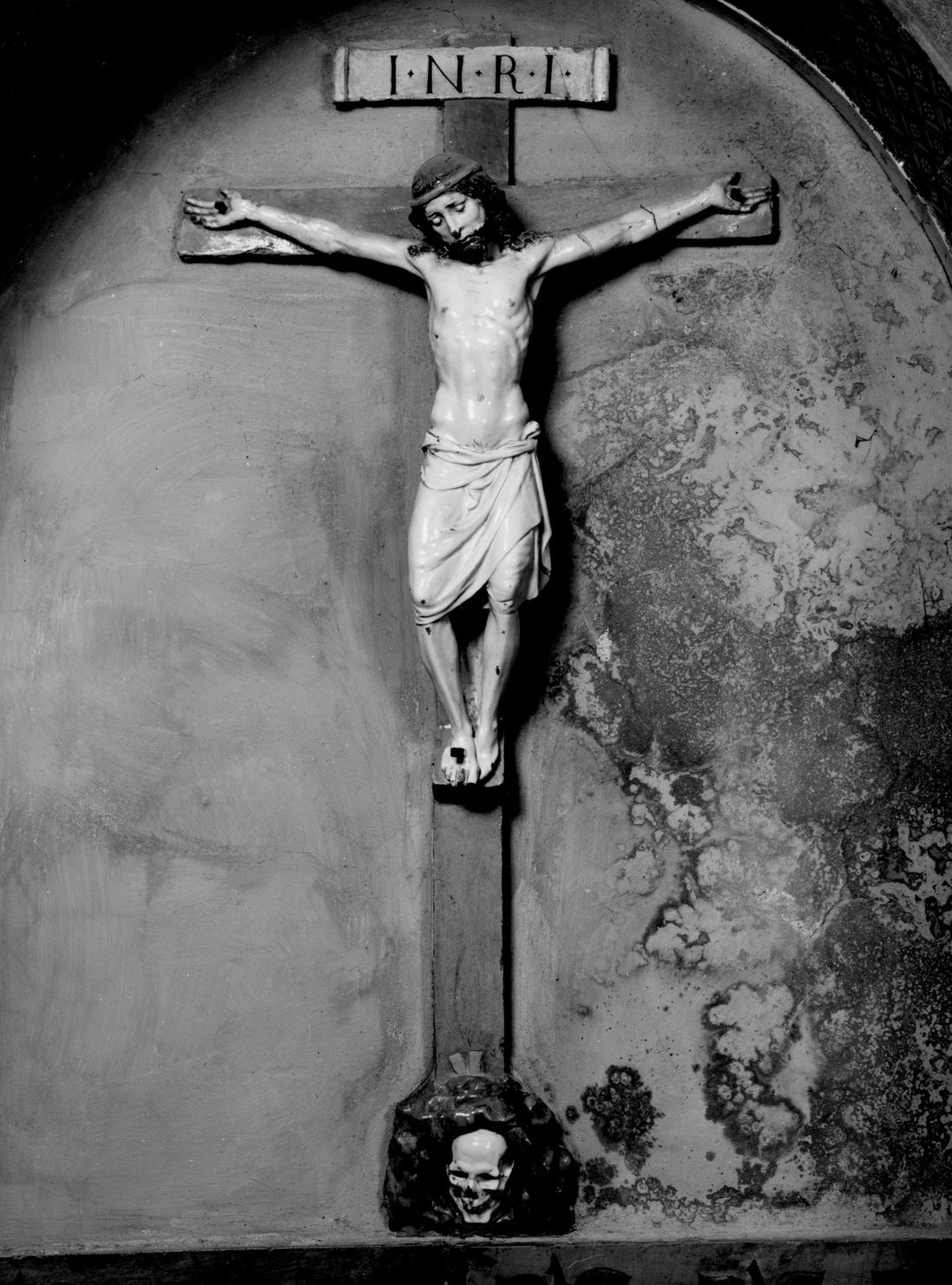 Cristo crocifisso (crocifisso) di Della Robbia Andrea (bottega) (inizio sec. XVI)