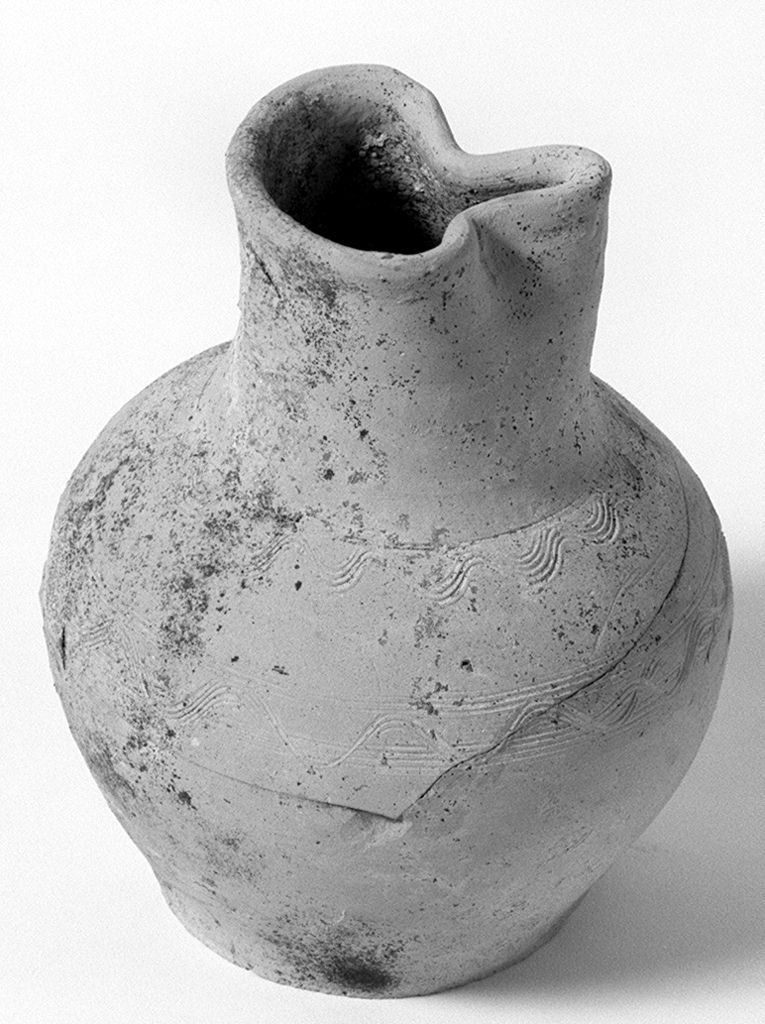 motivi decorativi geometrici (brocca) - manifattura senese (prima metà sec. XVI)