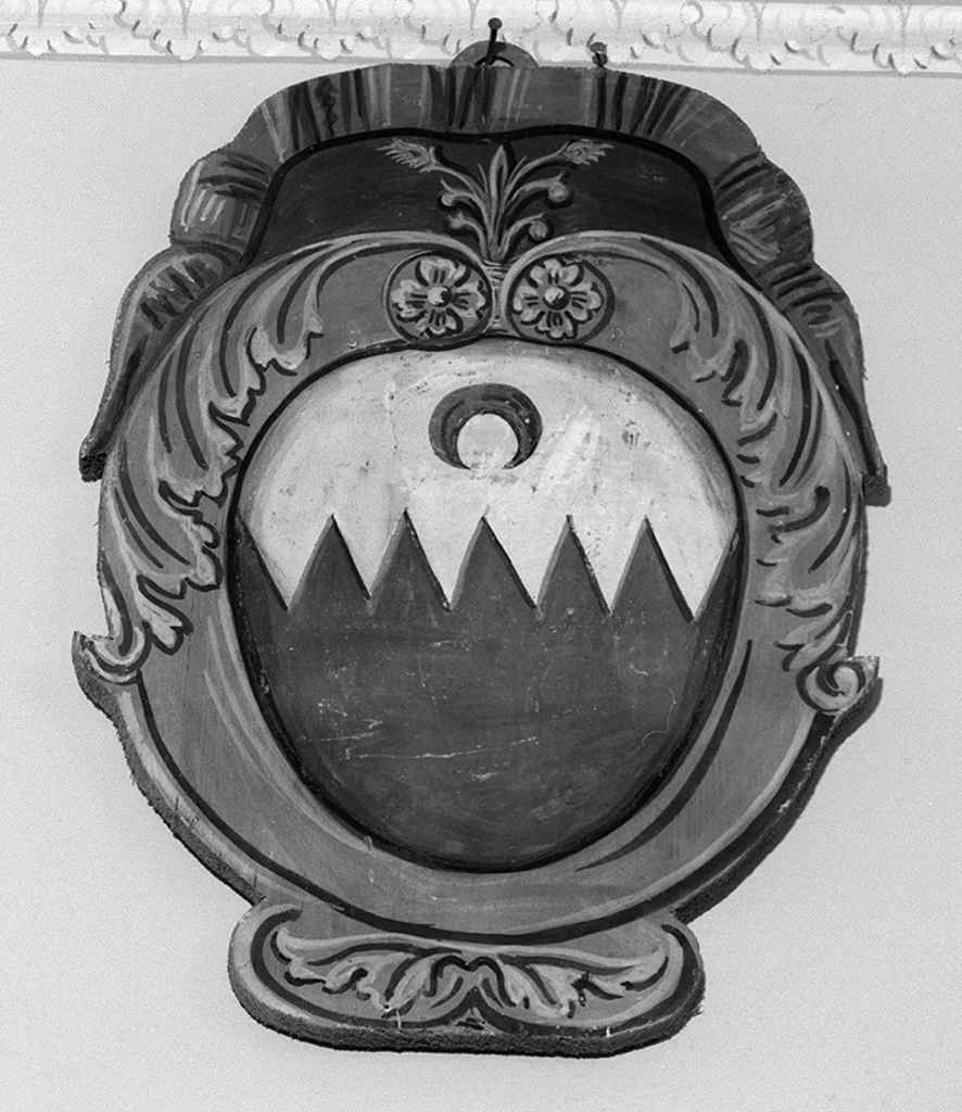 stemma gentilizio della famiglia Meucci (dipinto, elemento d'insieme) - ambito senese (sec. XX)