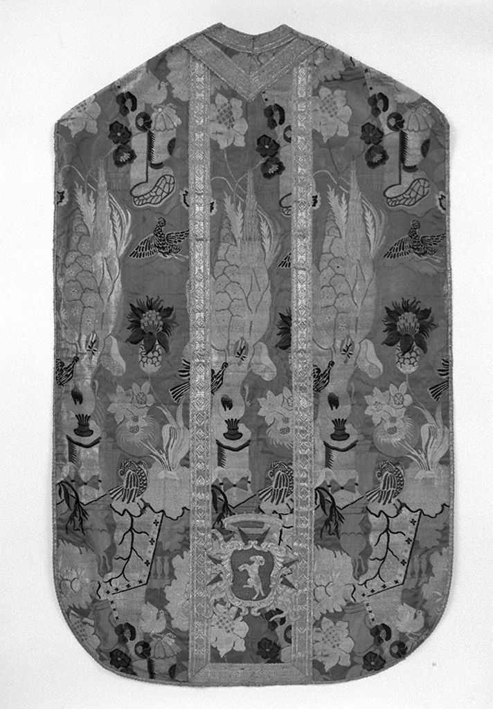 motivi decorativi vegetali con uccelli (pianeta, elemento d'insieme) - manifattura italiana (primo quarto sec. XVIII)