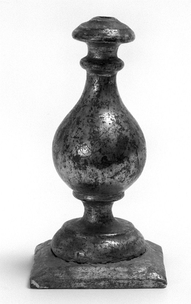 vaso d'altare con composizione floreale, serie - bottega toscana (prima metà sec. XIX)