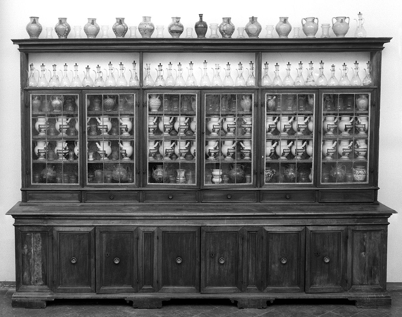 mobile - bottega italiana (seconda metà sec. XVII)