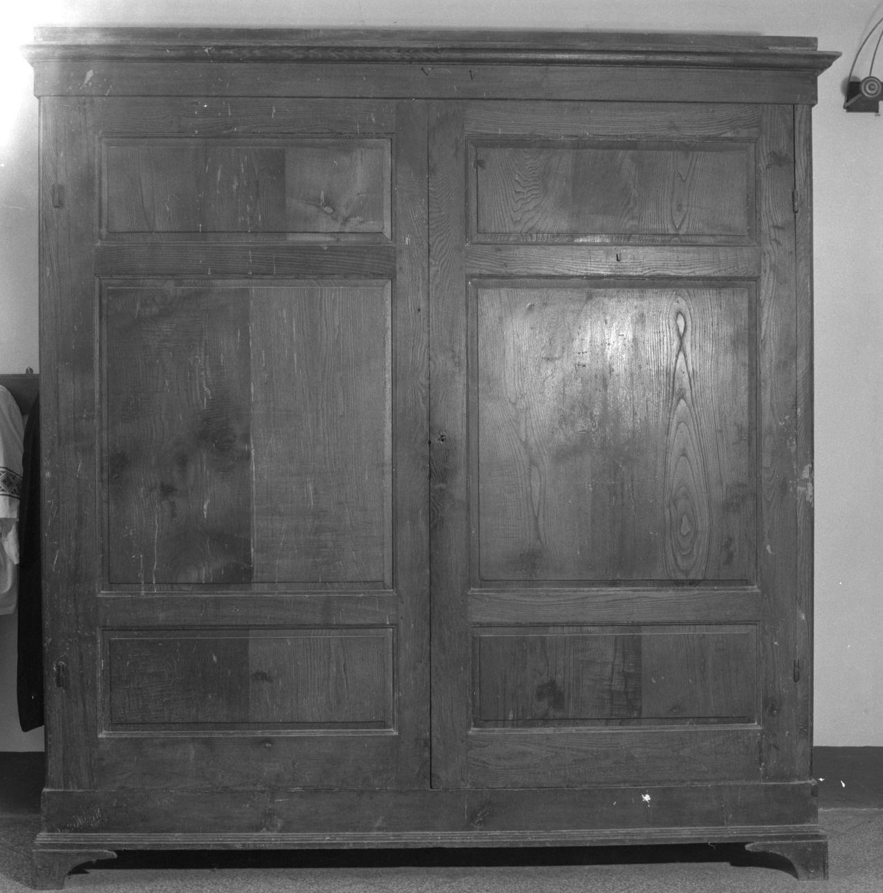 armadio - bottega toscana (sec. XX)