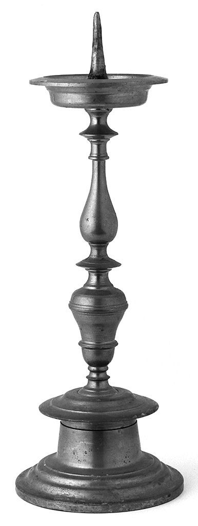 candeliere d'altare, elemento d'insieme - bottega toscana (prima metà sec. XVIII)