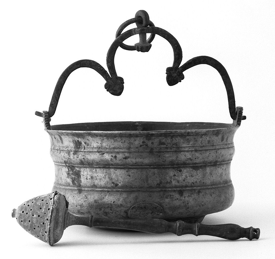 servizio per aspersione - bottega toscana (sec. XVII)