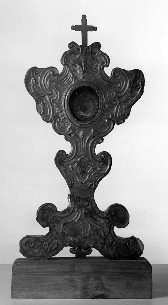 motivi decorativi vegetali (reliquiario - a ostensorio) - bottega toscana (sec. XVIII)