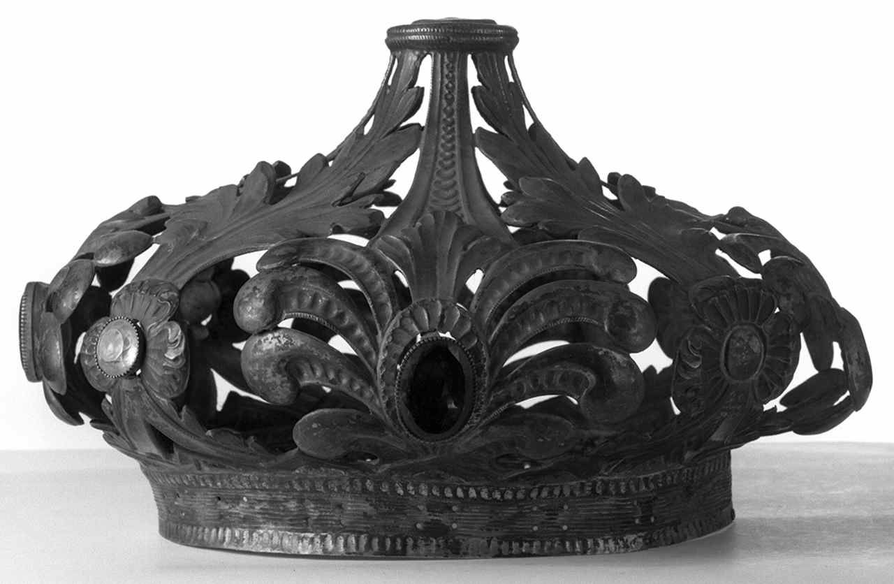 motivi decorativi vegetali (corona) - bottega toscana (prima metà sec. XIX)