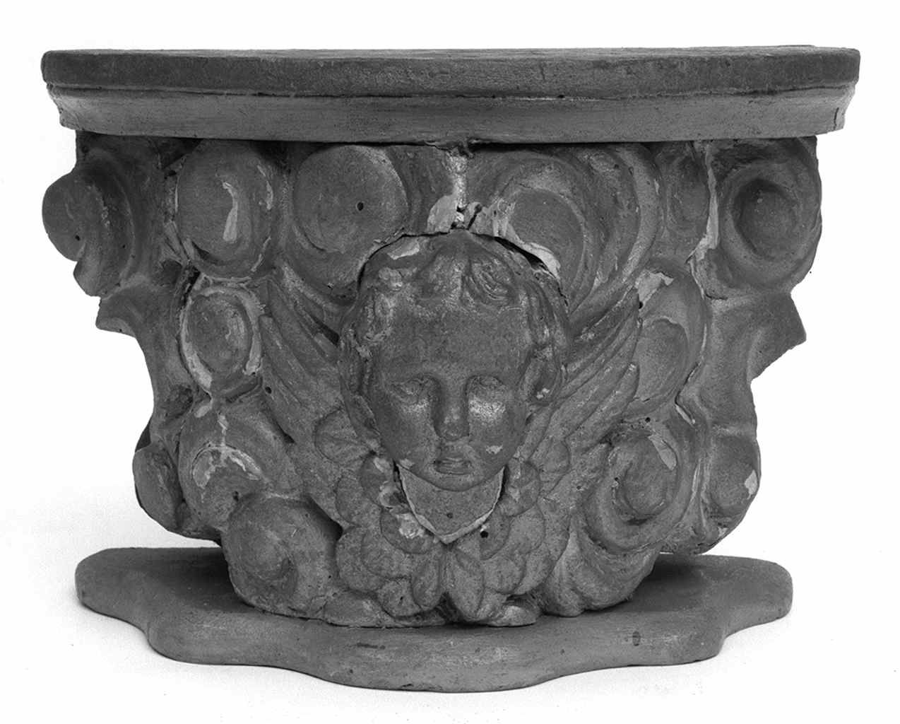 cherubino (base) - bottega toscana (sec. XVIII)