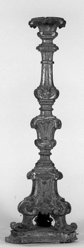 candeliere d'altare, serie - bottega toscana (sec. XVIII)