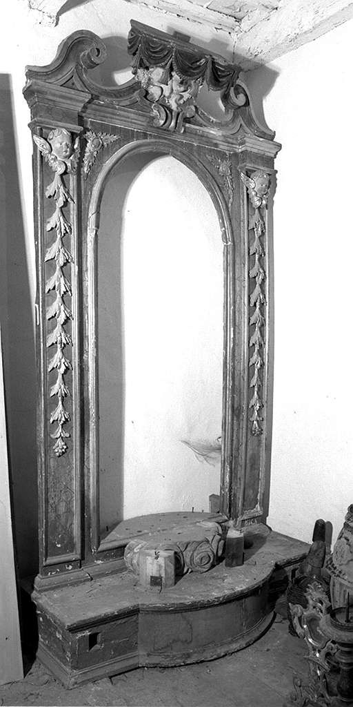 cherubini e motivi decorativi fitomorfi (macchina processionale) - bottega toscana (secc. XVIII/ XIX)