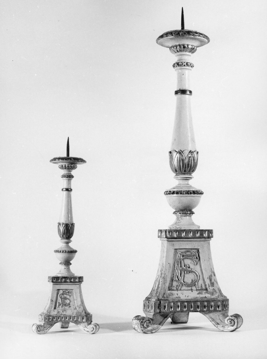 candeliere d'altare, serie - bottega toscana (seconda metà sec. XVIII)