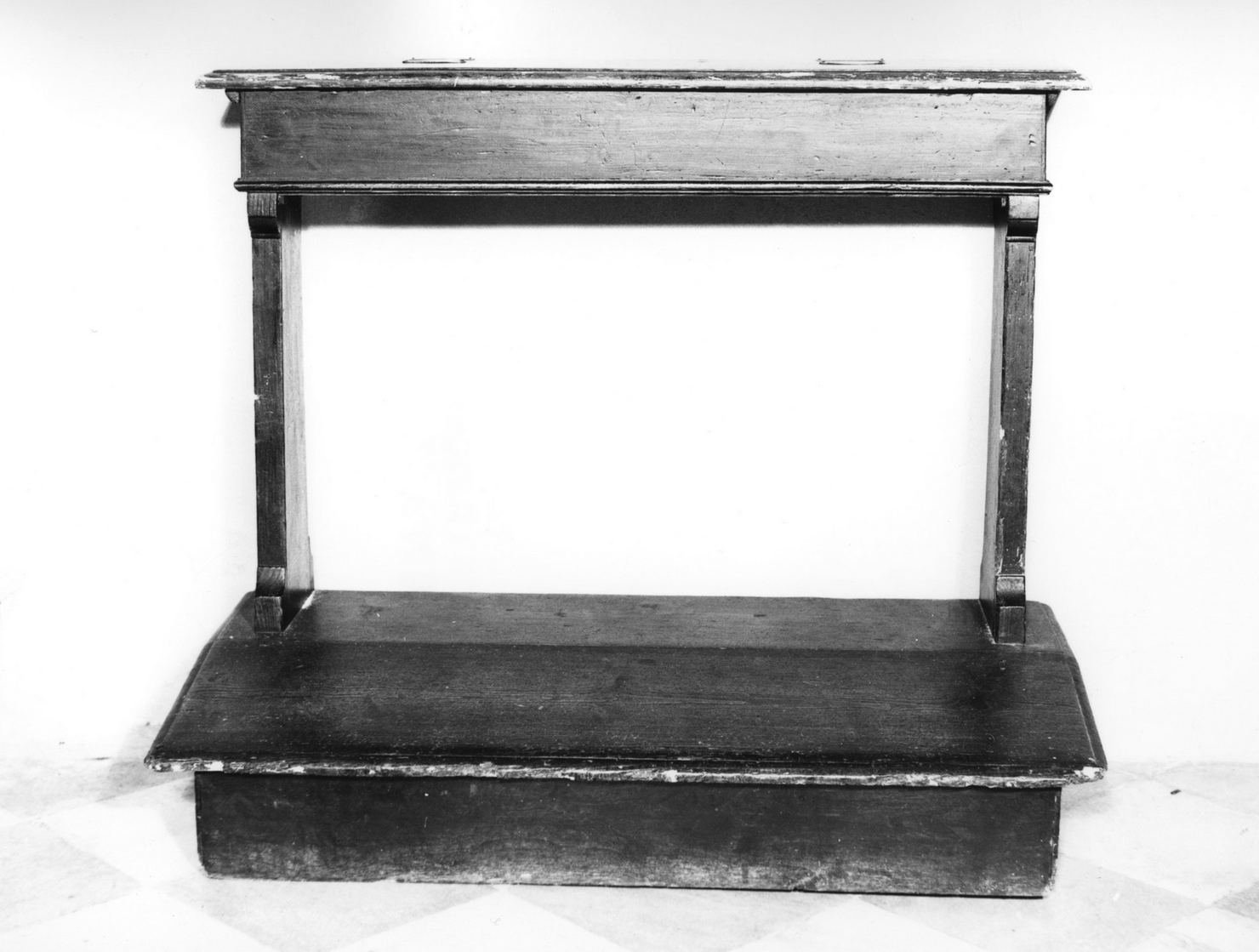 inginocchiatoio - bottega toscana (sec. XIX)