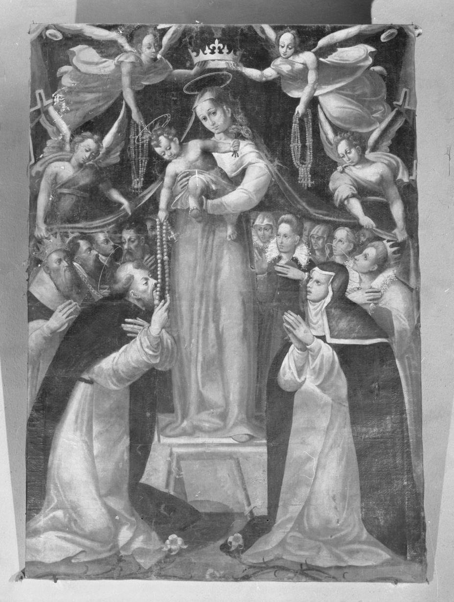 Madonna del Rosario con San Domenico, Santa Chiara, personaggi di corte e angeli (dipinto) - ambito toscano (fine/inizio secc. XVI/ XVII)