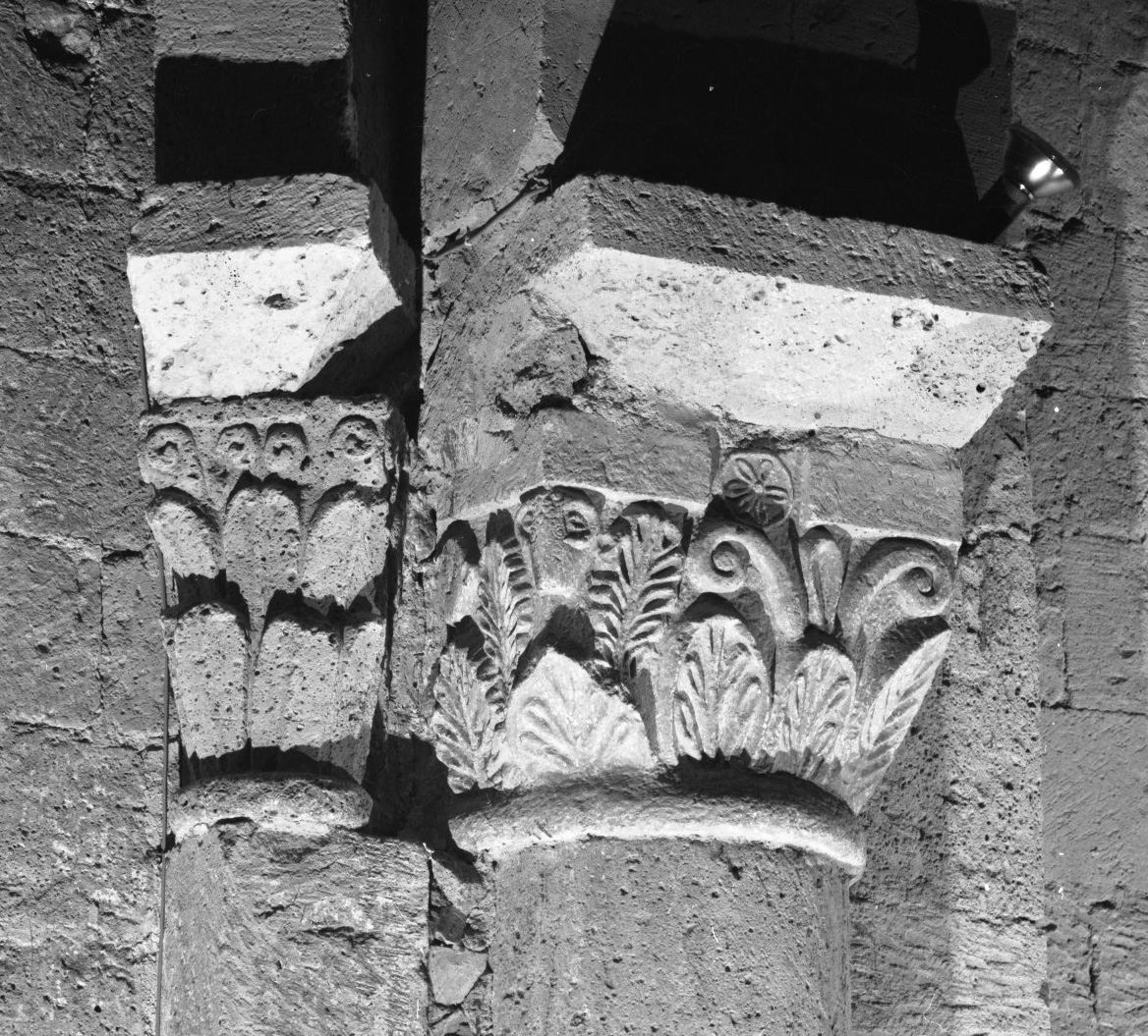 capitello, coppia - bottega laziale (sec. XII)