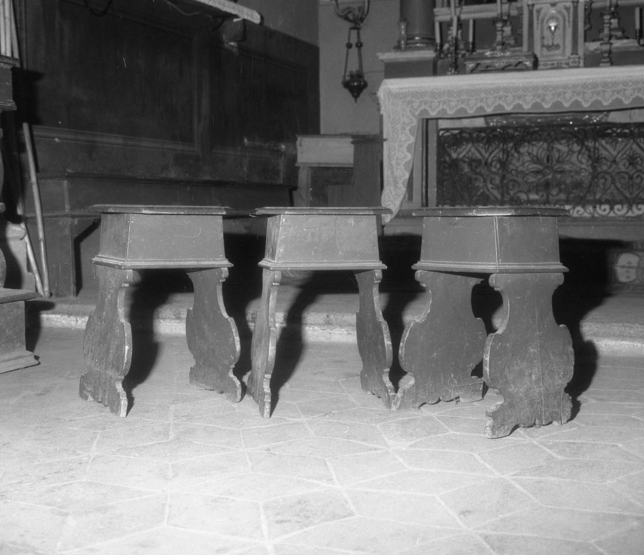 sgabello, serie - bottega toscana (inizio sec. XIX)