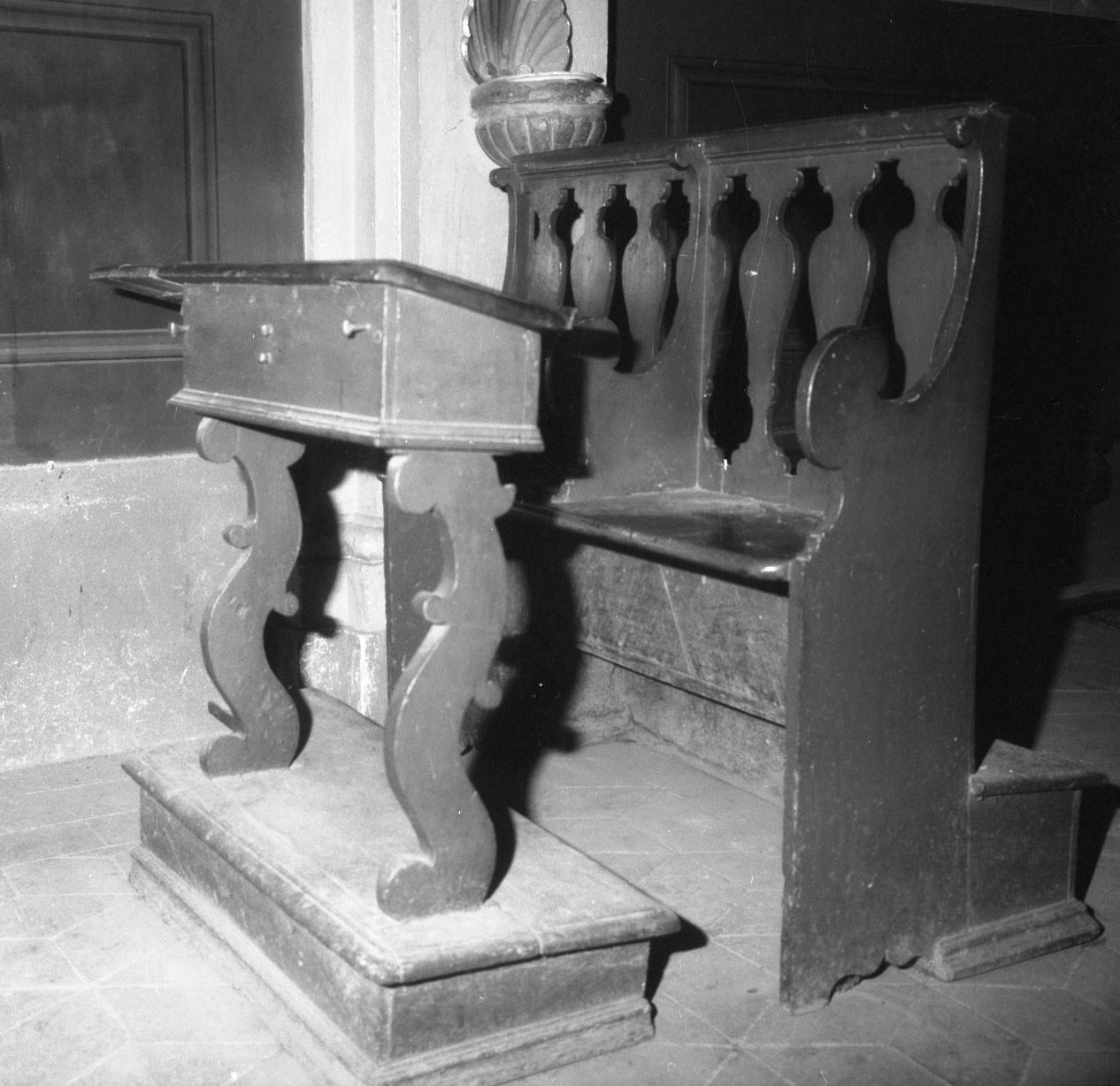 panca con inginocchiatoio - bottega toscana (fine sec. XVIII)