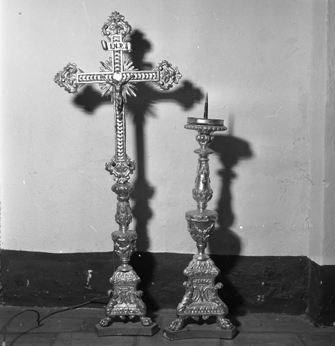 candeliere, serie - bottega toscana (sec. XVIII)