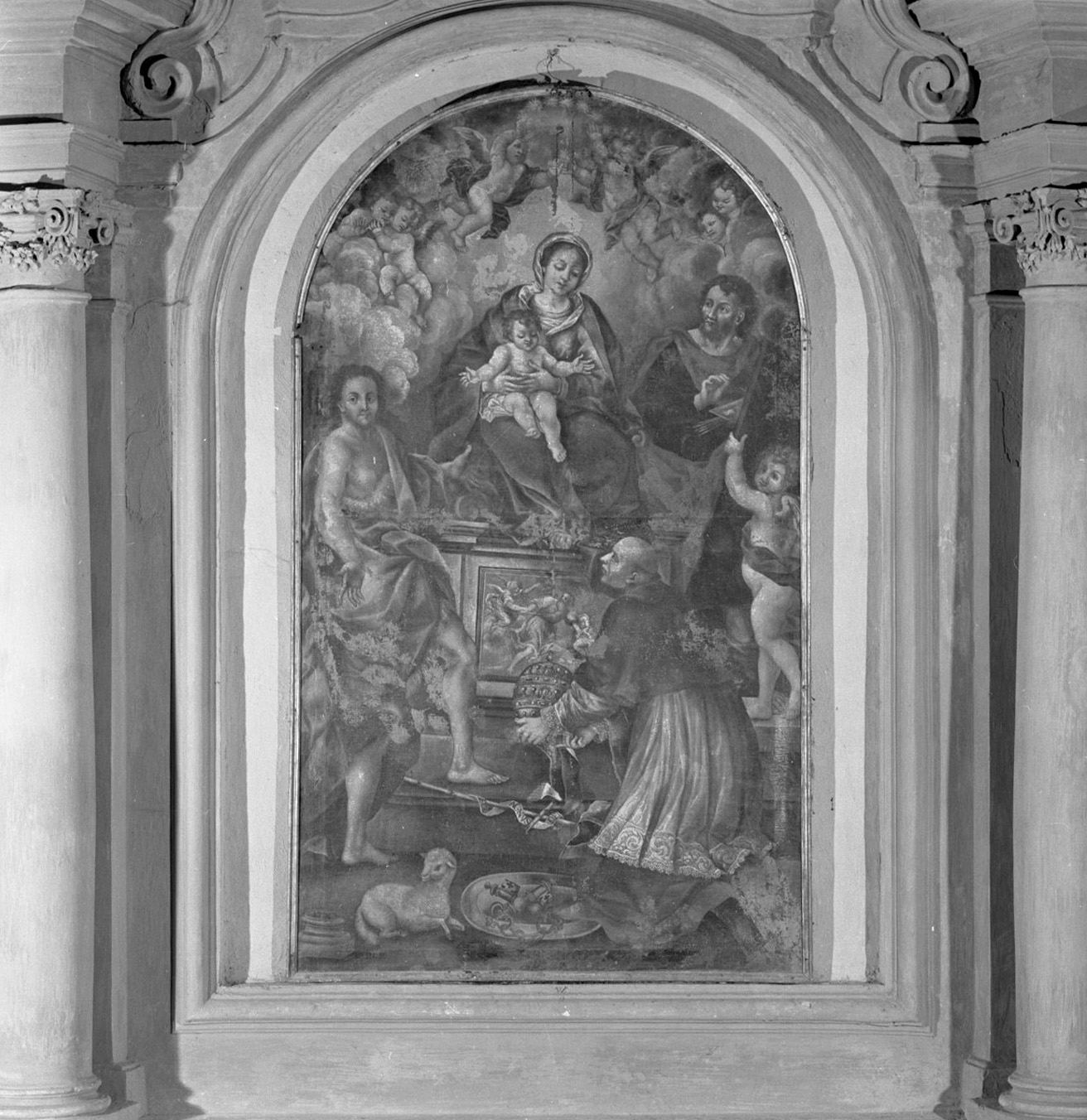 Madonna in trono con Bambino, San Giuseppe, San Giovanni e un papa (dipinto) - ambito toscano (sec. XVIII)