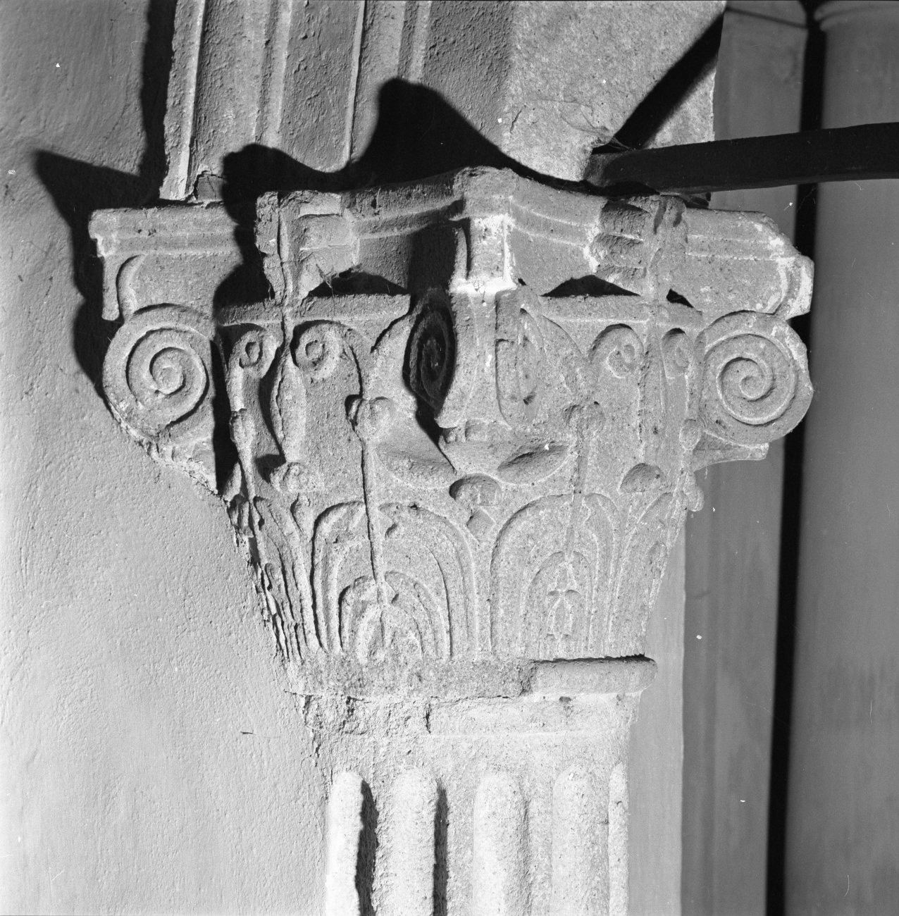 capitello - bottega toscana (sec. XVI)