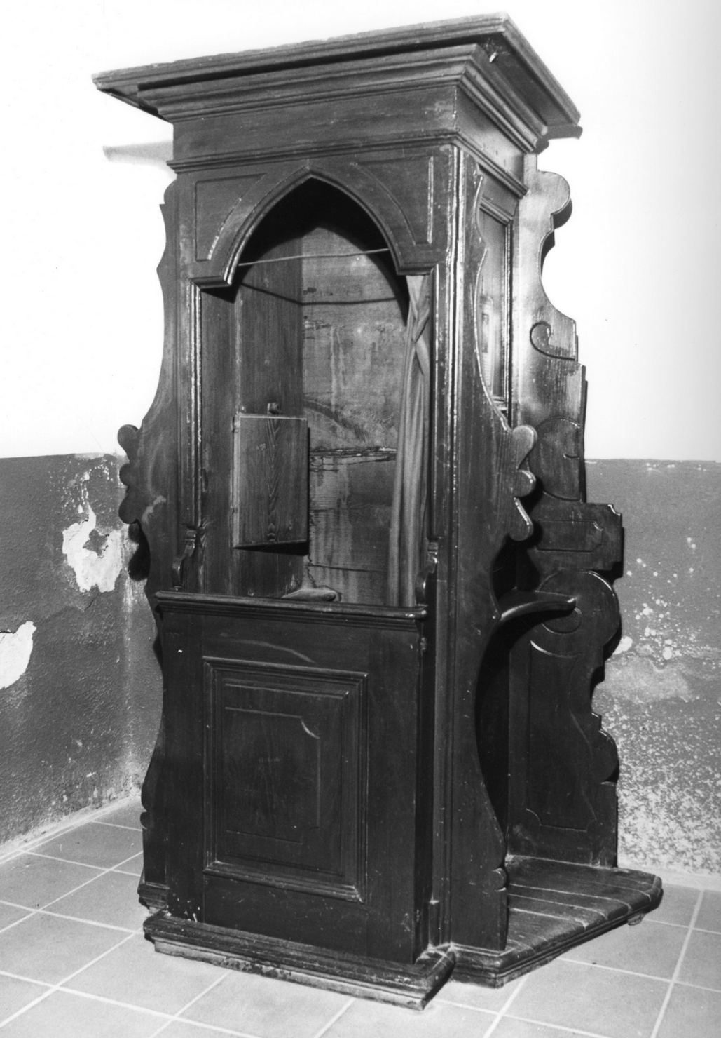 confessionale - bottega toscana (metà sec. XIX)