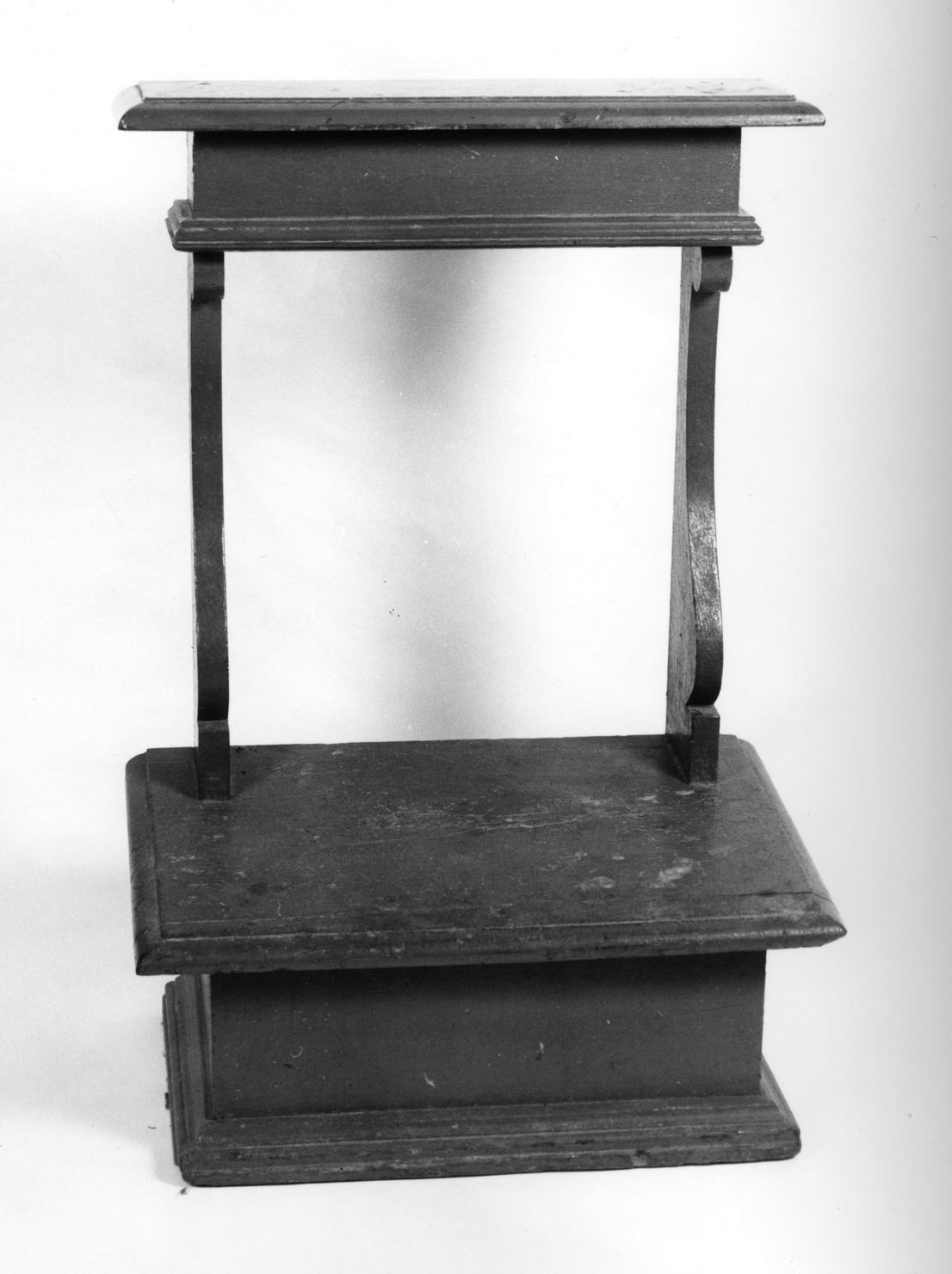 inginocchiatoio - bottega toscana (seconda metà sec. XIX)