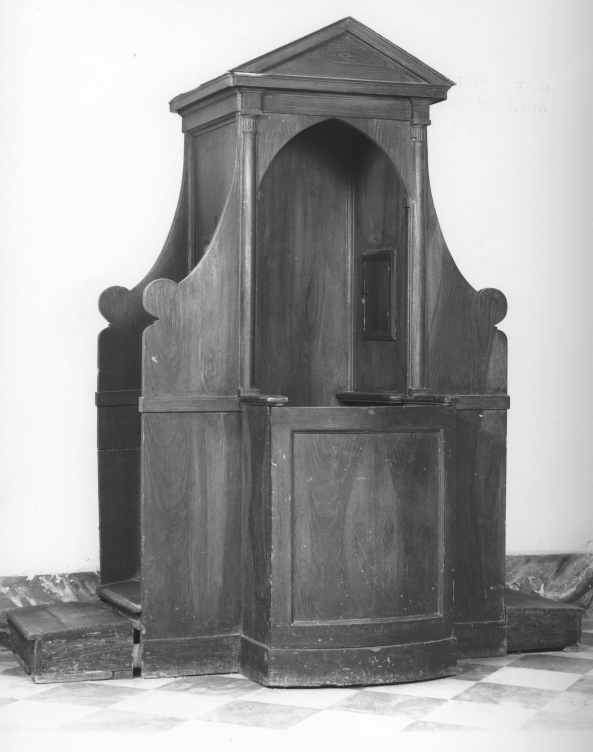 confessionale - bottega toscana (sec. XIX)