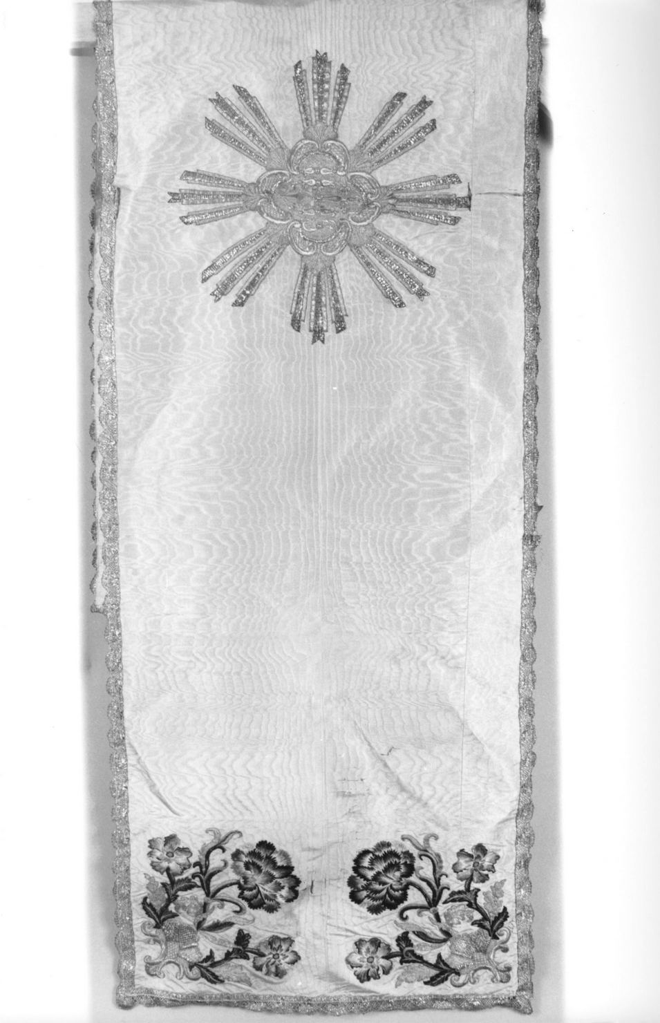 velo omerale - manifattura italiana (seconda metà sec. XVIII)