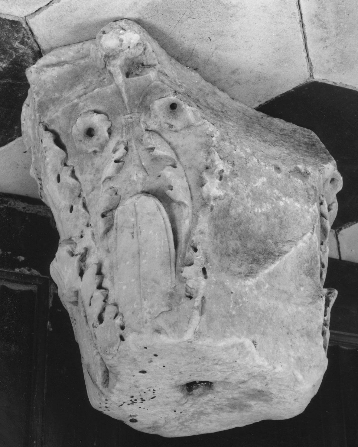 capitello - ambito toscano (sec. XIV)