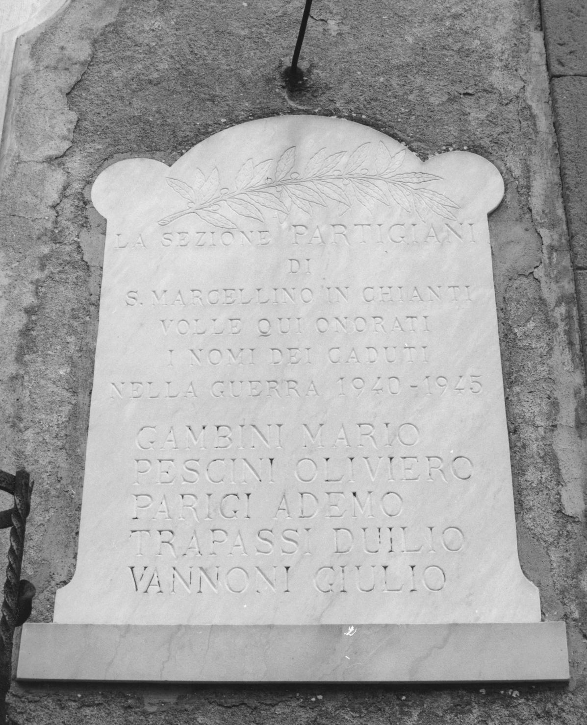 lapide commemorativa - produzione toscana (terzo quarto sec. XX)