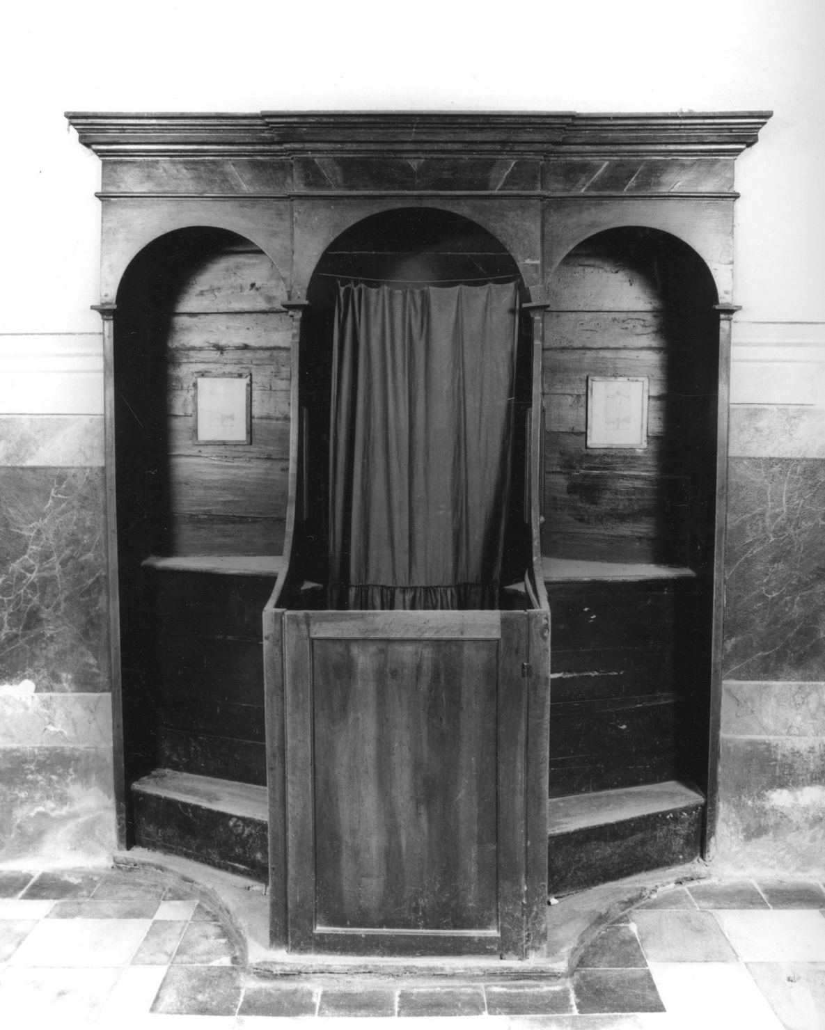 confessionale, serie - bottega toscana (sec. XIX)